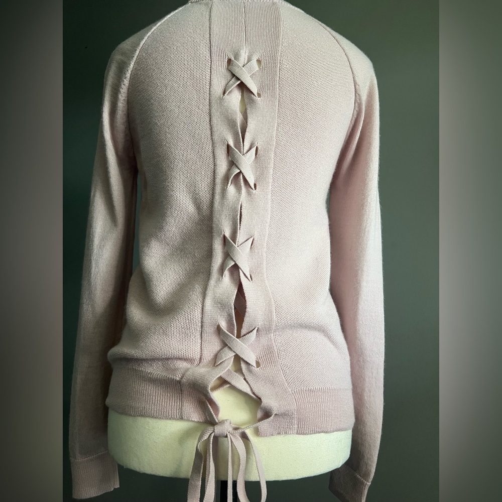 Lululemon Tied To You Sweater
Misty Pink. Size 4. EUC - Picture 8 of 13